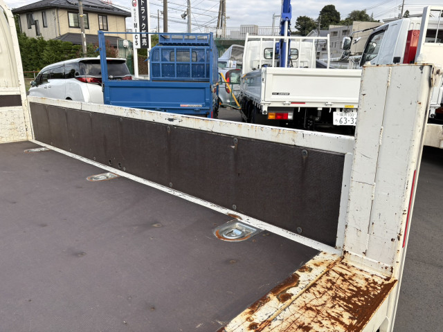 日野 デュトロ 小型 平ボディ 2RG-XZC605M(94858) 15枚目