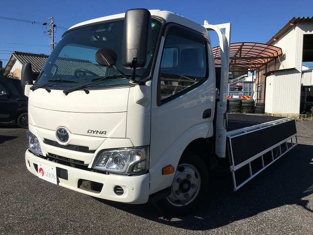 トヨタ ダイナ 小型 平ボディ 2RG-XZC655(94859) 9枚目
