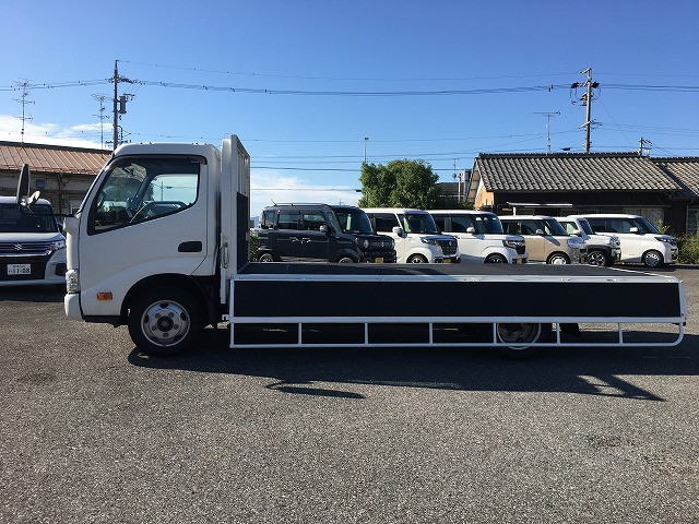 トヨタ ダイナ 小型 平ボディ 2RG-XZC655(94859) 11枚目