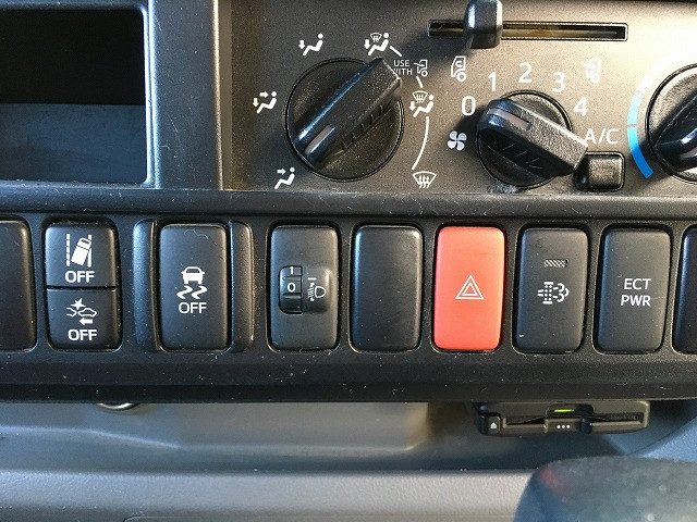 トヨタ ダイナ 小型 平ボディ 2RG-XZC655(94859) 41枚目