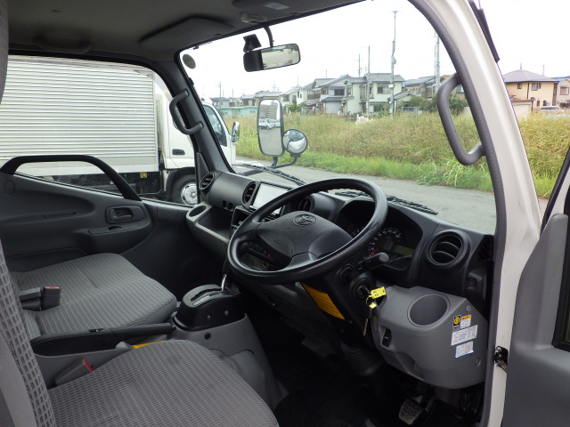 トヨタ ダイナ 小型 平ボディ ABF-TRY230(94862) 6枚目