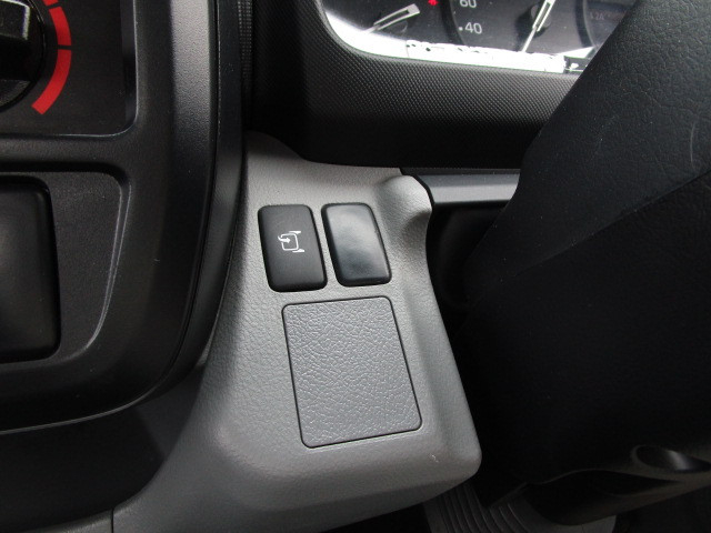 日野 デュトロ 小型 平ボディ 2RG-XZU605M(94863) 16枚目