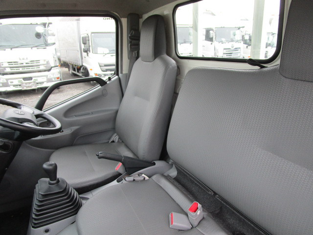 日野 デュトロ 小型 平ボディ 2RG-XZU605M(94863) 21枚目