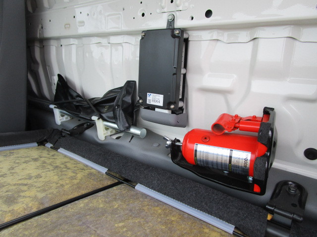 日野 デュトロ 小型 平ボディ 2RG-XZU605M(94863) 22枚目