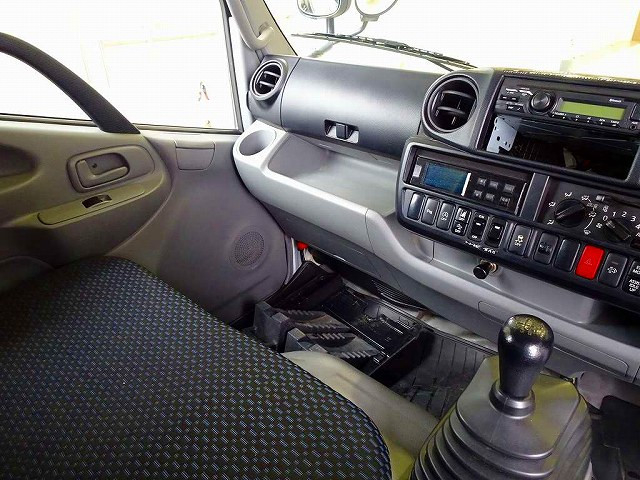 日野 デュトロ 小型 冷凍冷蔵バン 2RG-XZU655M(94864) 9枚目