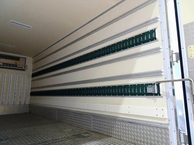 日野 デュトロ 小型 冷凍冷蔵バン 2RG-XZU655M(94864) 24枚目