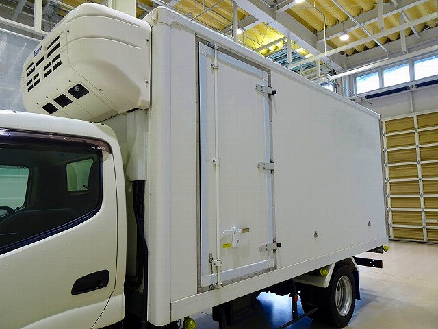 日野 デュトロ 小型 冷凍冷蔵バン 2RG-XZU655M(94864) 27枚目