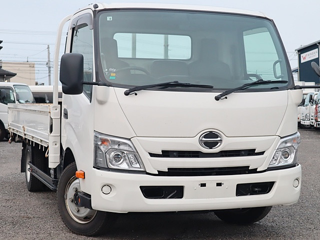 日野 デュトロ 小型 平ボディ 2RG-XZU710M(94866) 2枚目