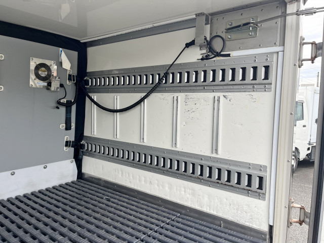 トヨタ ダイナ 小型 冷凍冷蔵バン QDF-KDY221(94869) 10枚目