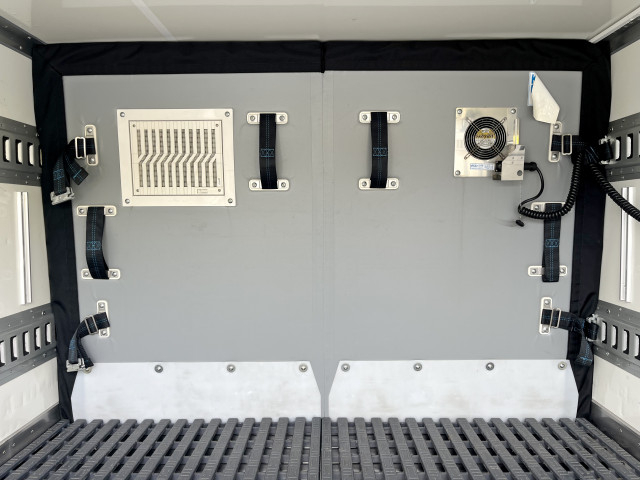 トヨタ ダイナ 小型 冷凍冷蔵バン QDF-KDY221(94869) 13枚目