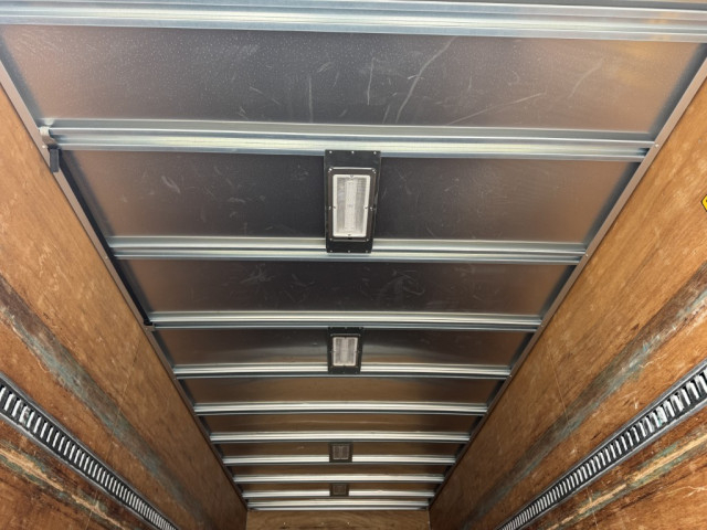 いすゞ フォワード 小型 アルミバン 2RG-FRR90S2(94874) 14枚目