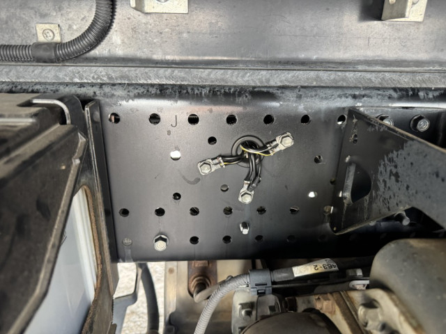 いすゞ フォワード 小型 アルミバン 2RG-FRR90S2(94874) 16枚目