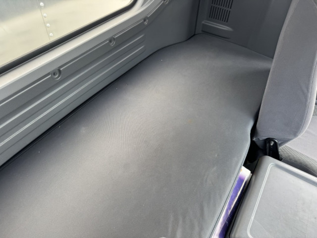 いすゞ フォワード 小型 アルミバン 2RG-FRR90S2(94874) 32枚目