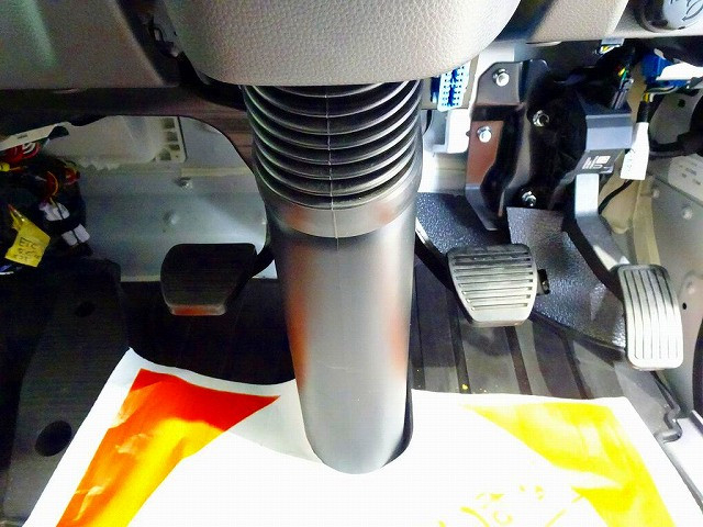 いすゞ フォワード 中型 コンテナ専用車 2RG-FRR90S4(94876) 17枚目