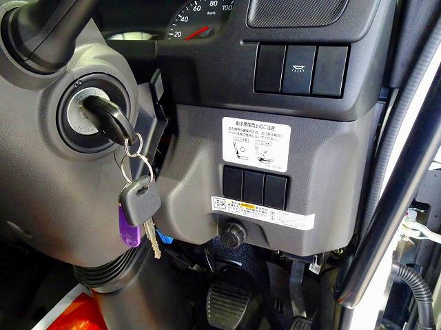 いすゞ フォワード 中型 コンテナ専用車 2RG-FRR90S4(94876) 19枚目