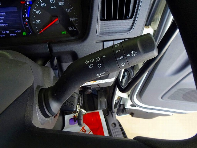 いすゞ フォワード 中型 コンテナ専用車 2RG-FRR90S4(94876) 21枚目