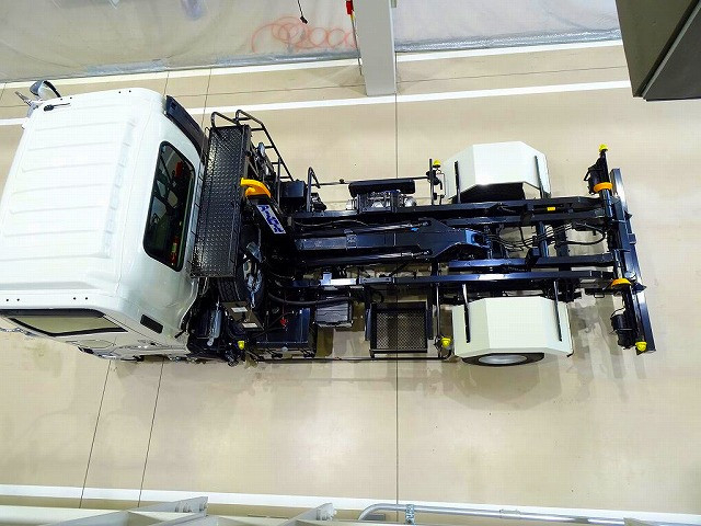 いすゞ フォワード 中型 コンテナ専用車 2RG-FRR90S4(94876) 34枚目