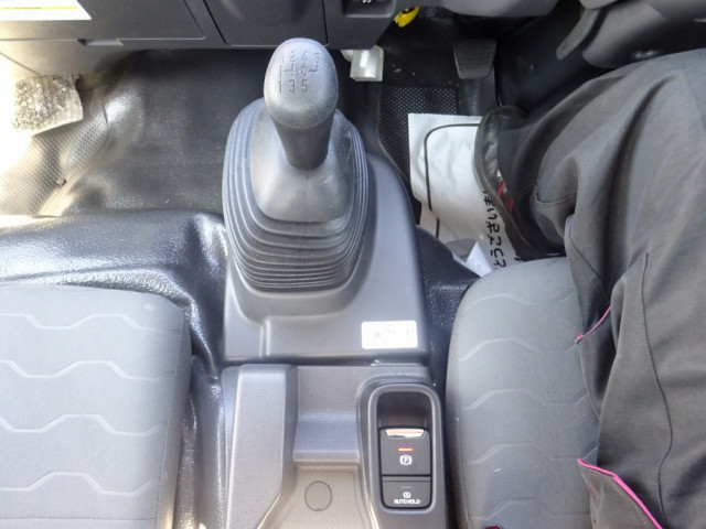 マツダ タイタン 小型 車載専用車 2RG-LPR88AM(94878) 35枚目