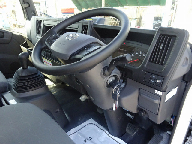 マツダ タイタン 小型 車載専用車 2RG-LPR88AM(94878) 39枚目