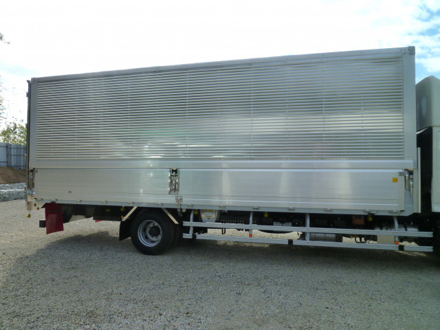 日野 レンジャー 増トン アルミウィング 2PG-FE2ACG(94881) 17枚目