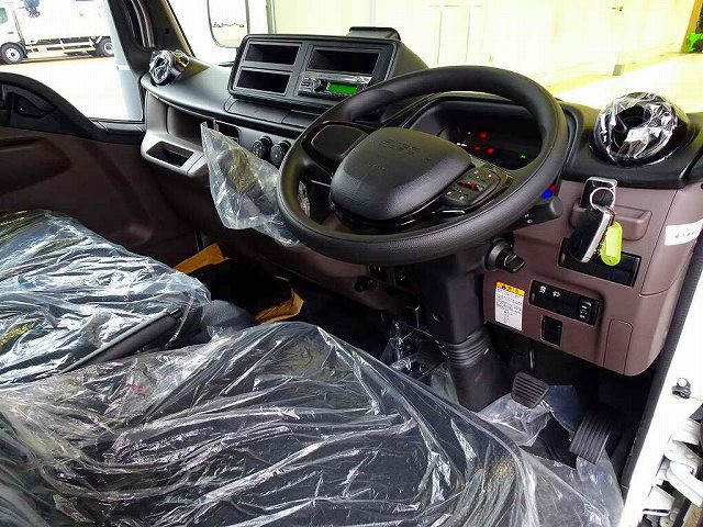 三菱ふそう キャンター 小型 Wキャブ 2RG-FBA20(94884) 5枚目