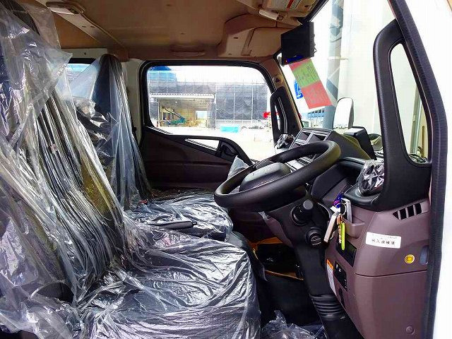 三菱ふそう キャンター 小型 Wキャブ 2RG-FBA20(94884) 6枚目