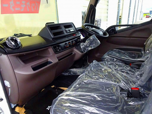三菱ふそう キャンター 小型 Wキャブ 2RG-FBA20(94884) 7枚目