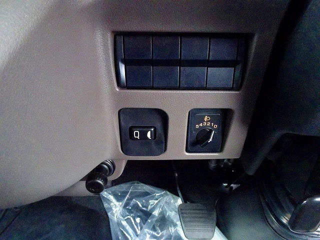 三菱ふそう キャンター 小型 Wキャブ 2RG-FBA20(94884) 12枚目