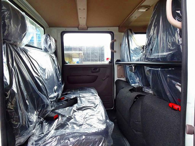 三菱ふそう キャンター 小型 Wキャブ 2RG-FBA20(94884) 22枚目