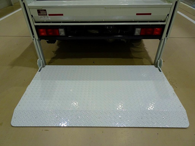 三菱ふそう キャンター 小型 Wキャブ 2RG-FBA20(94884) 35枚目