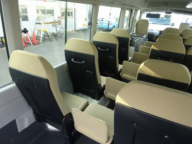 トヨタ コースター 小型 バス 2KG-GDB70(94885) 17枚目