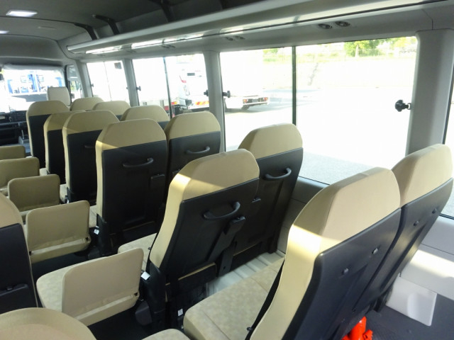 トヨタ コースター 小型 バス 2KG-GDB70(94885) 18枚目