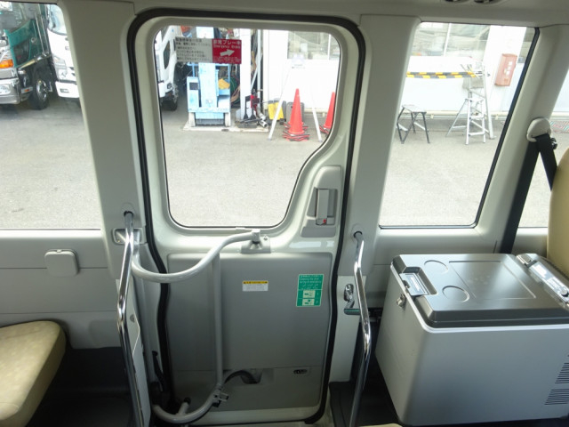 トヨタ コースター 小型 バス 2KG-GDB70(94885) 27枚目