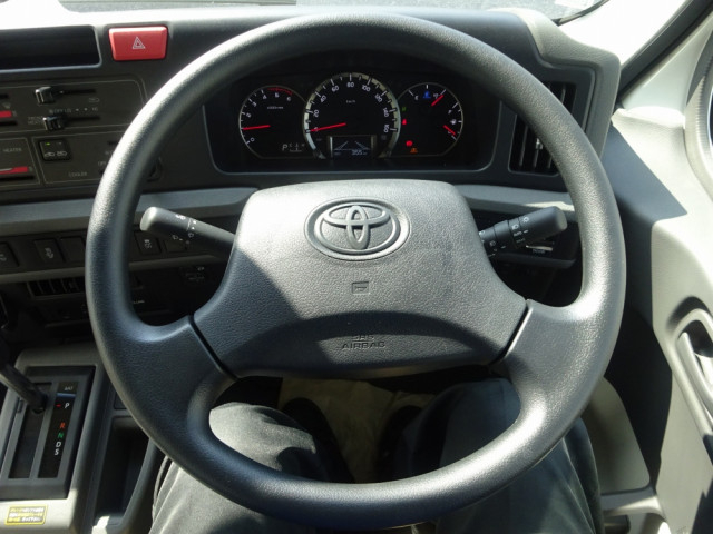 トヨタ コースター 小型 バス 2KG-GDB70(94885) 37枚目