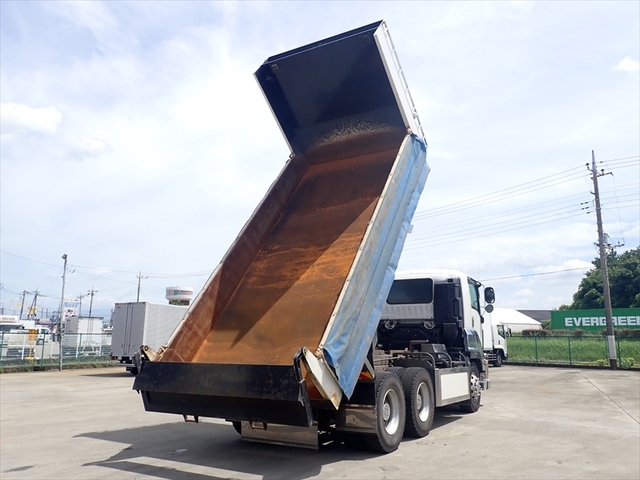 いすゞ ギガ 大型 土砂ダンプ 2PG-CXZ77CT(94888) 9枚目