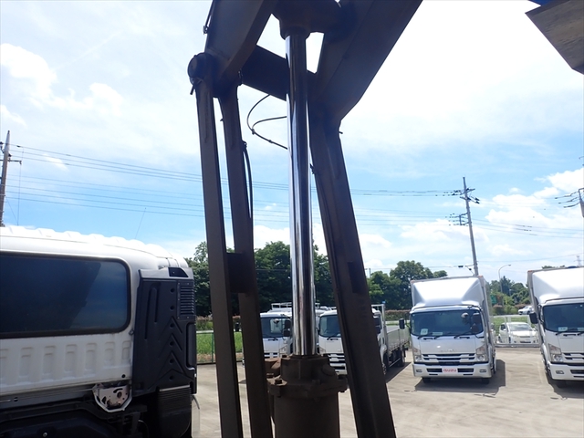 いすゞ ギガ 大型 土砂ダンプ 2PG-CXZ77CT(94888) 17枚目