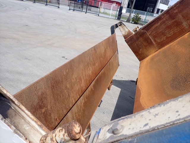 いすゞ ギガ 大型 土砂ダンプ 2PG-CXZ77CT(94888) 12枚目