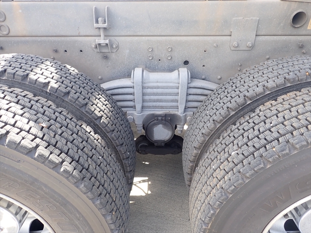 いすゞ ギガ 大型 土砂ダンプ 2PG-CXZ77CT(94888) 14枚目