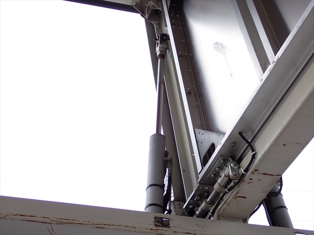 いすゞ ギガ 大型 アルミウィング QKG-CYJ77B(94911) 25枚目