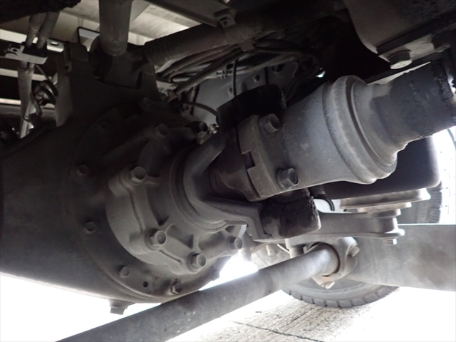 いすゞ ギガ 大型 アルミウィング QKG-CYJ77B(94911) 56枚目