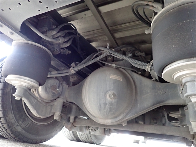 いすゞ ギガ 大型 アルミウィング QKG-CYJ77B(94911) 57枚目