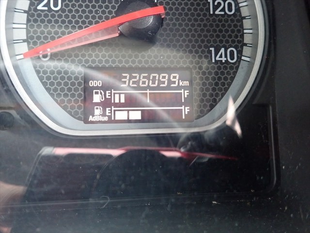 いすゞ ギガ 大型 アルミウィング QKG-CYJ77B(94911) 75枚目