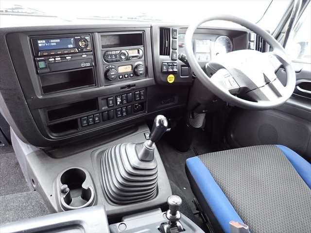 いすゞ ギガ 大型 アルミウィング QKG-CYJ77B(94911) 72枚目