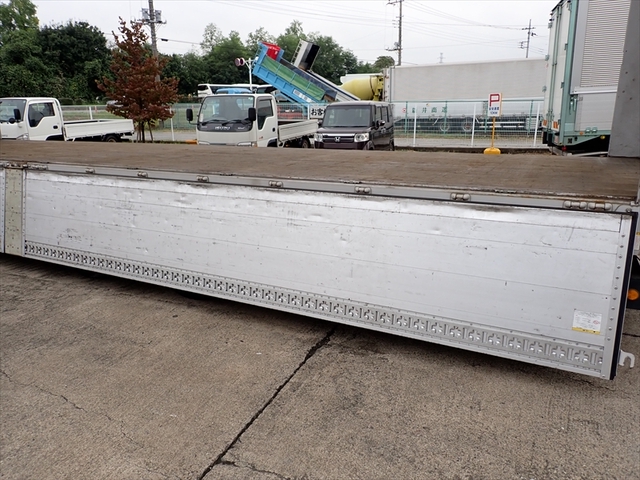 いすゞ ギガ 大型 アルミウィング QKG-CYJ77B(94911) 28枚目