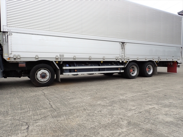 いすゞ ギガ 大型 アルミウィング QKG-CYJ77B(94911) 43枚目