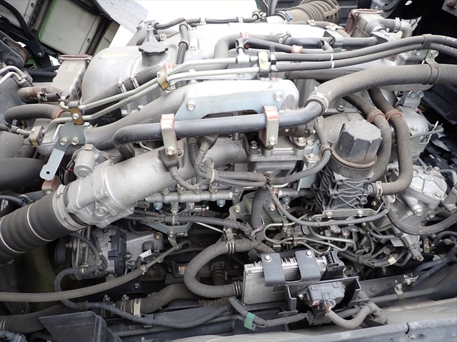 いすゞ ギガ 大型 アルミウィング QKG-CYJ77B(94911) 61枚目