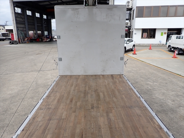 いすゞ フォワード 中型 アルミウィング 2RG-FRR90S2(94969) 32枚目