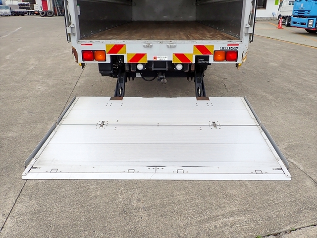 いすゞ フォワード 中型 アルミウィング 2RG-FRR90S2(94969) 8枚目