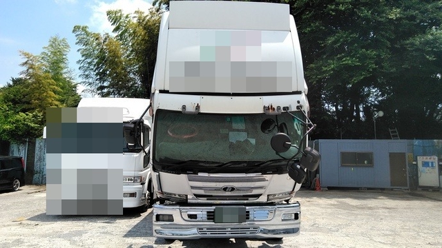 UDトラックス（日産） ビッグサム 大型 ウィング KL-CG48L(3305) 8枚目