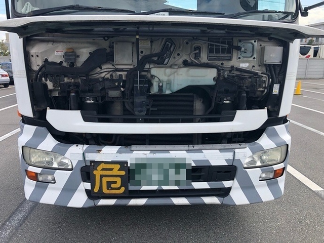 UDトラックス（日産） クオン 大型 トラクタ ADG-GK4XAB(5544) 25枚目